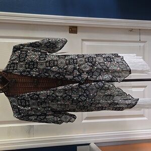 LulaRoe Black Sheer Patterned Kimono with Fringe-Size S